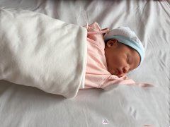 子宫受损广州代妈广州助孕 喜获健康男宝宝